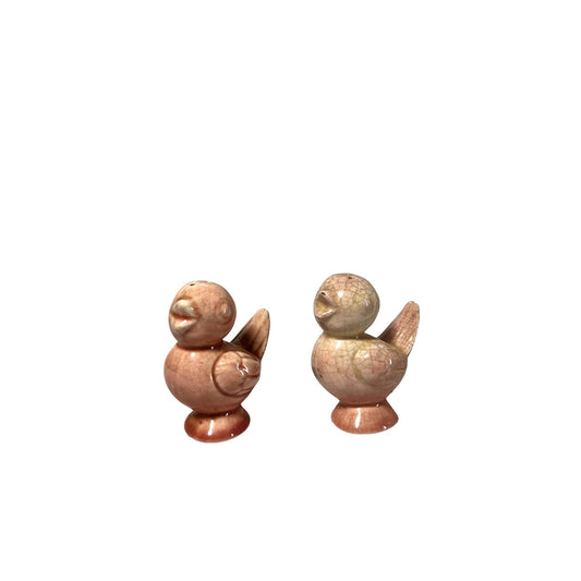 Retro Pink Bird Salt and Pepper Shakers - Vintage Kitchen Decor - Yesterdays Collective